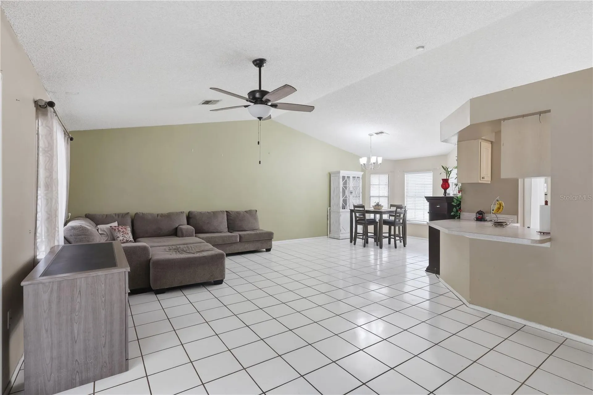 1326 Ferendina Drive Deltona FL 32725
