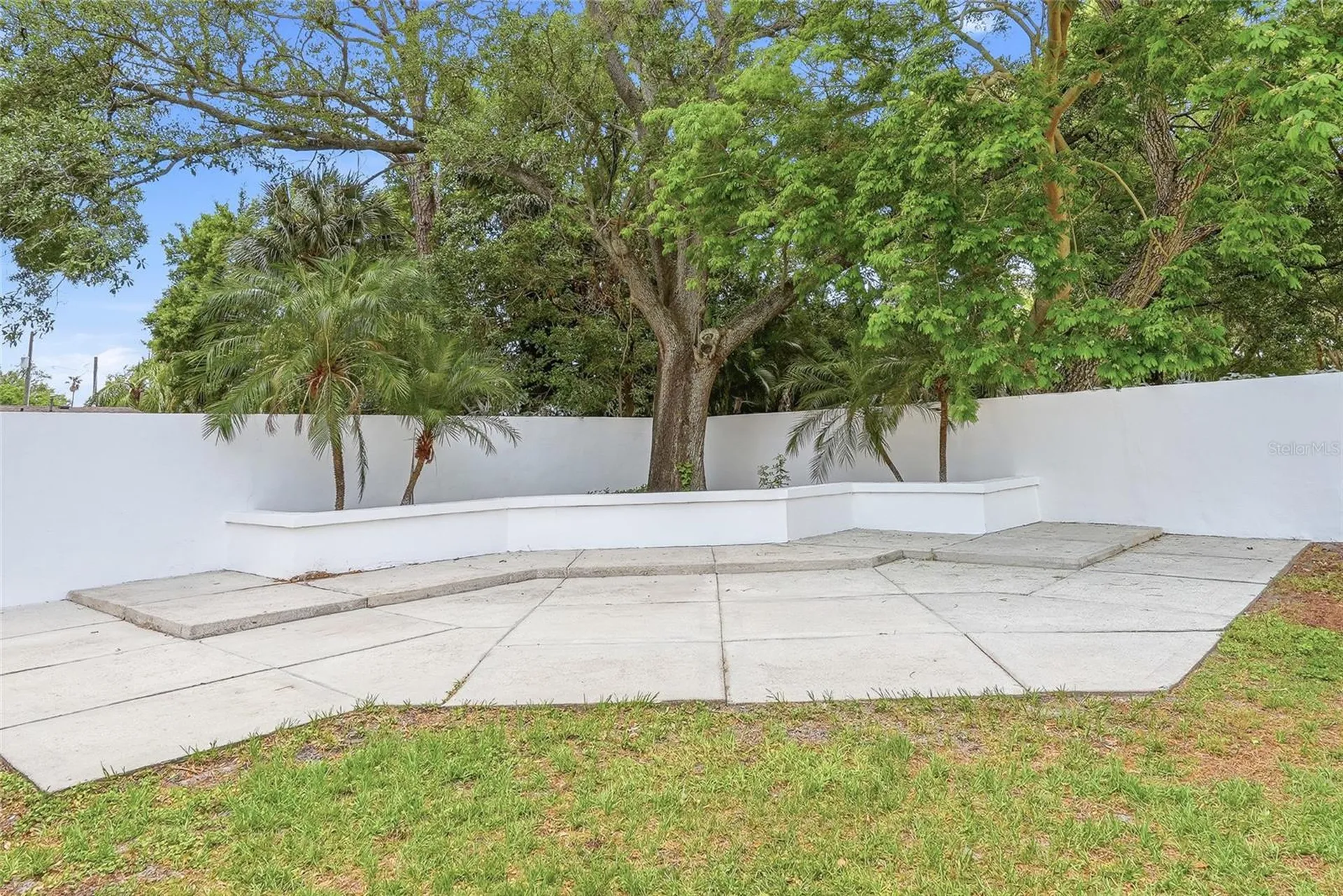 4909 S Zion Street Tampa FL 33611