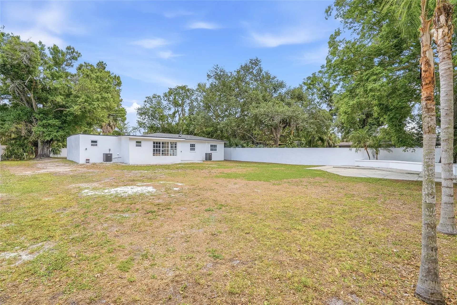 4909 S Zion Street Tampa FL 33611