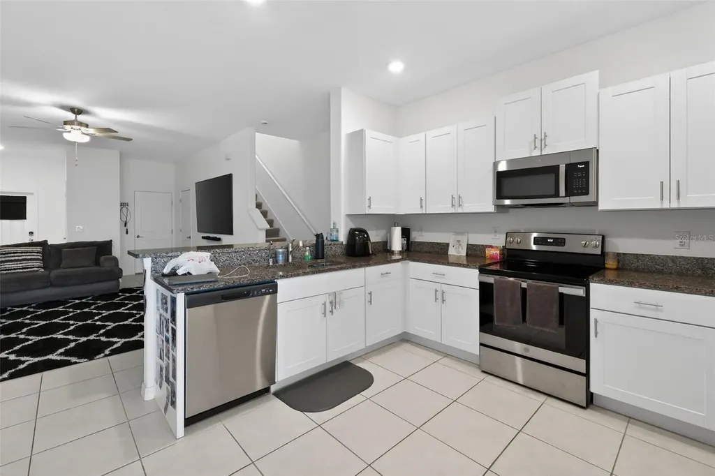 32021 Powderpuff Mimosa Drive San Antonio FL 33576