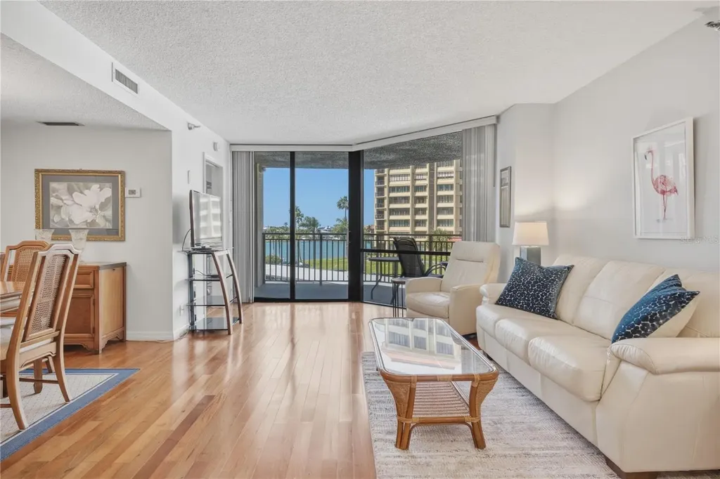 690 Island Way Clearwater Beach FL 33767