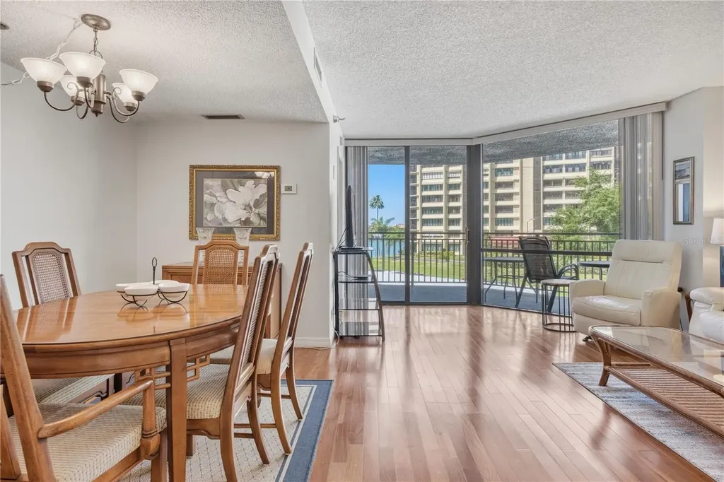 690 Island Way Clearwater Beach FL 33767