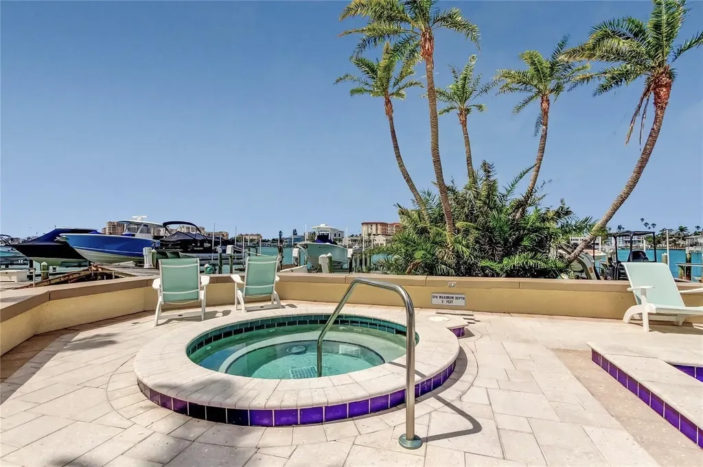 690 Island Way Clearwater Beach FL 33767