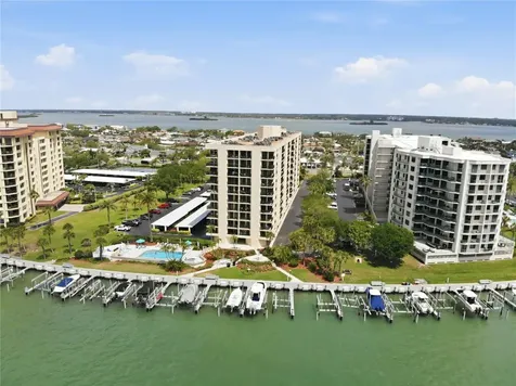 690 Island Way Clearwater Beach FL 33767