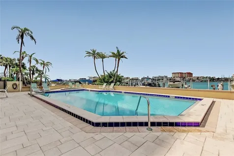 690 Island Way Clearwater Beach FL 33767