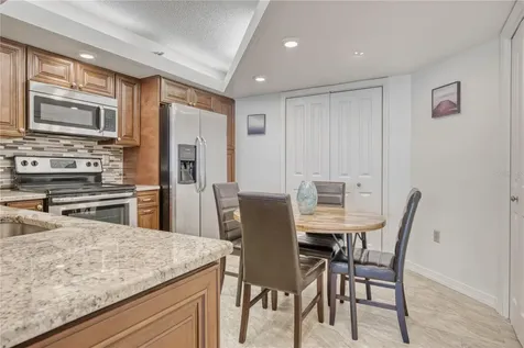 690 Island Way Clearwater Beach FL 33767