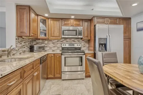 690 Island Way Clearwater Beach FL 33767