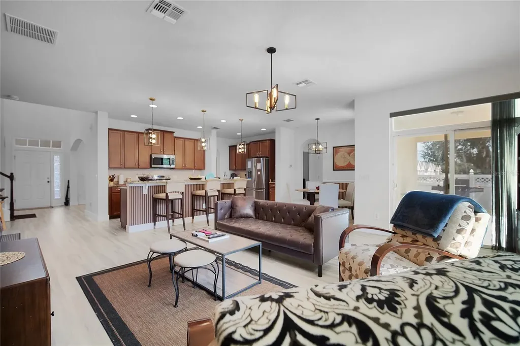 6152 Golden Dewdrop Trail Windermere FL 34786