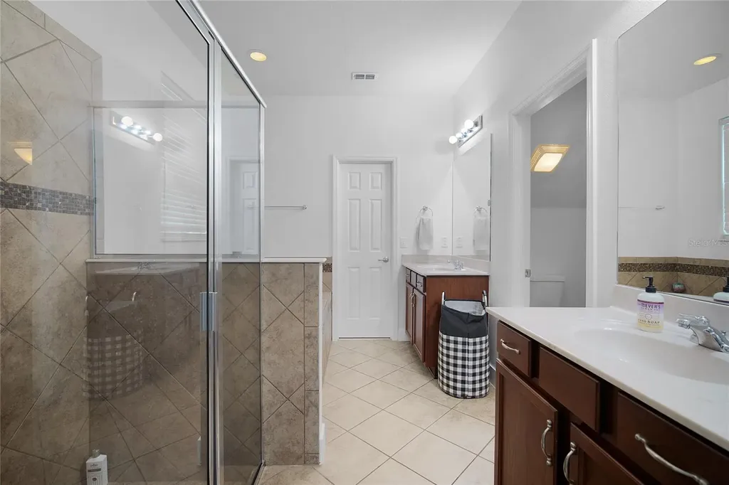 6152 Golden Dewdrop Trail Windermere FL 34786