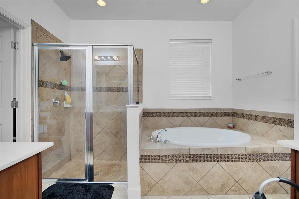 6152 Golden Dewdrop Trail Windermere FL 34786