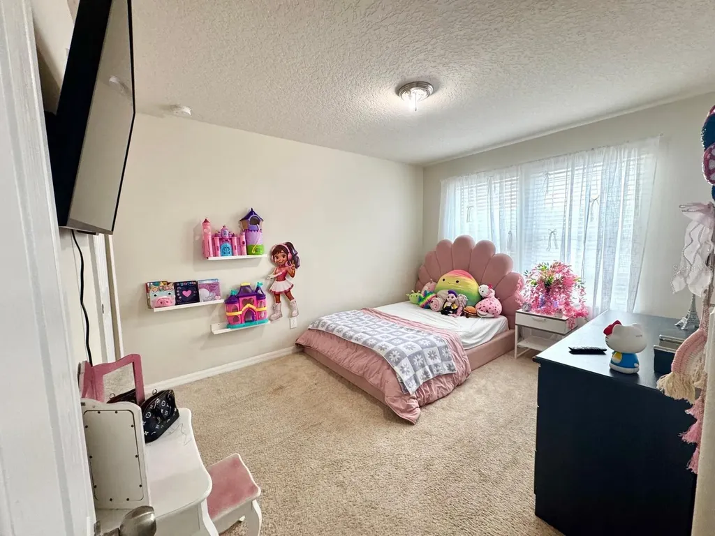 8042 Corkfield Avenue Orlando FL 32832