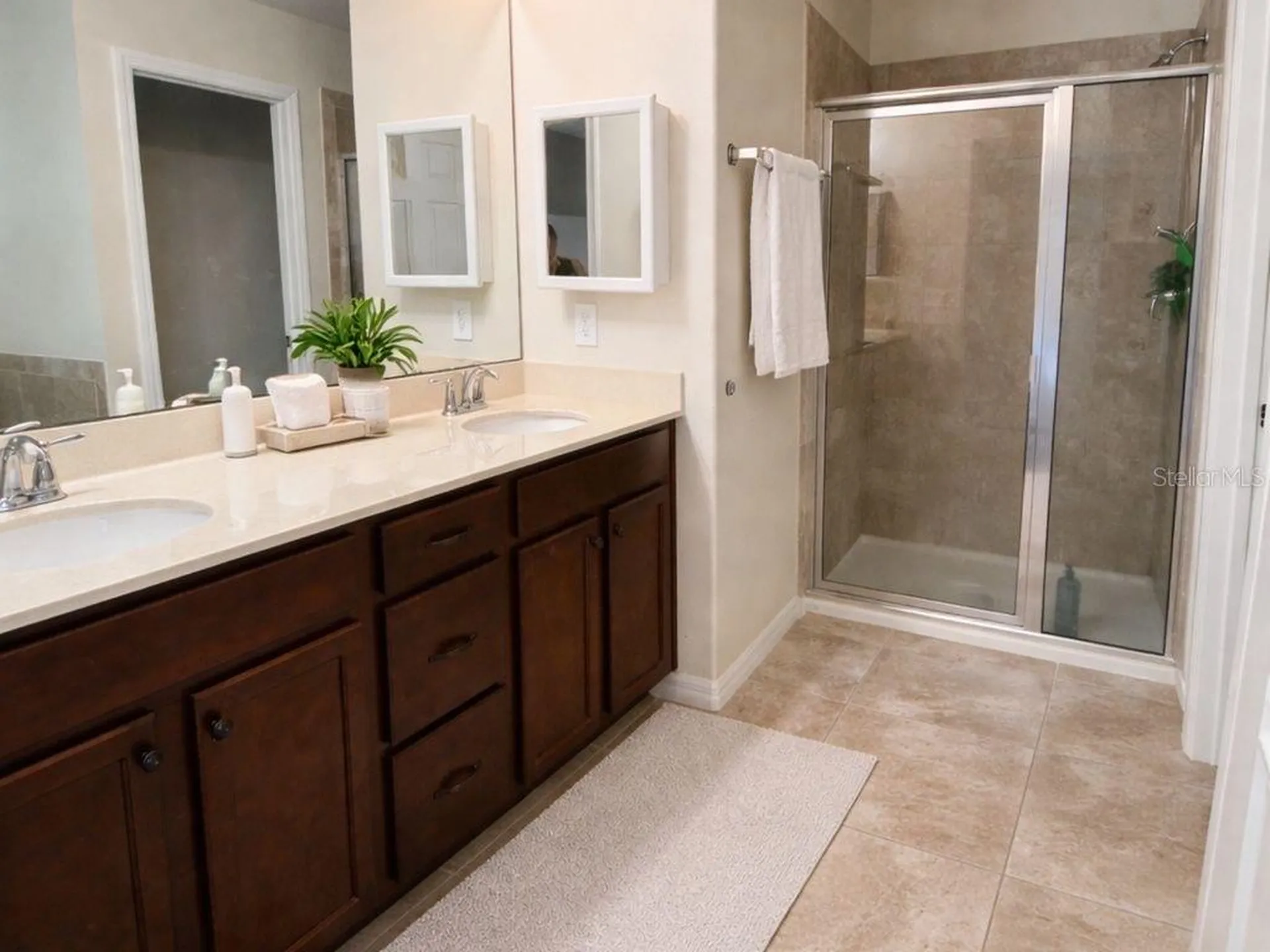 8042 Corkfield Avenue Orlando FL 32832