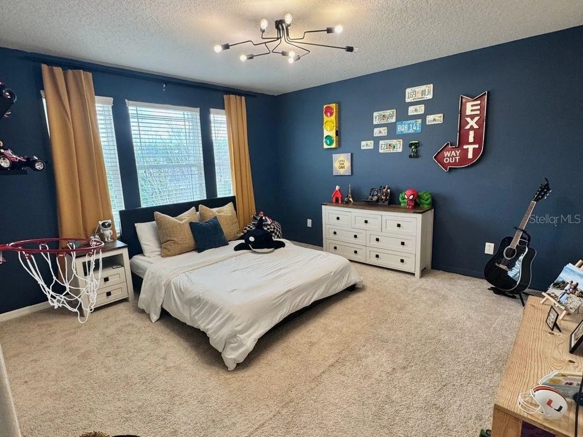 8042 Corkfield Avenue Orlando FL 32832