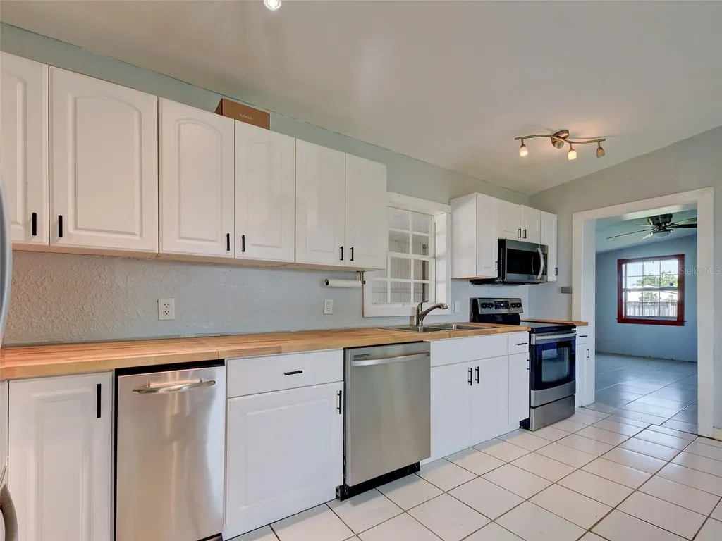 3101 Whiting Lane Port Charlotte FL 33952