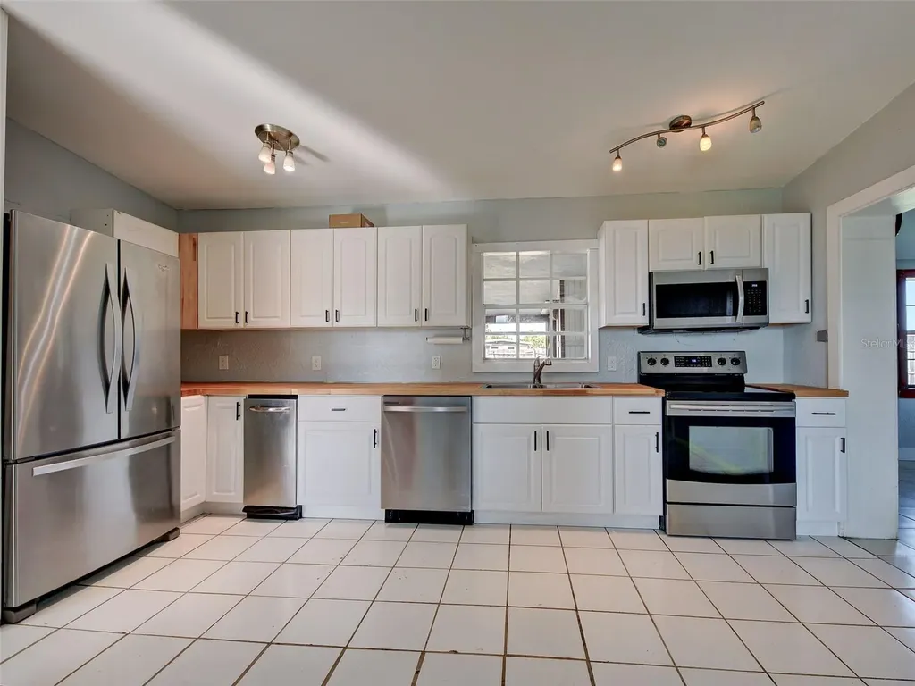 3101 Whiting Lane Port Charlotte FL 33952
