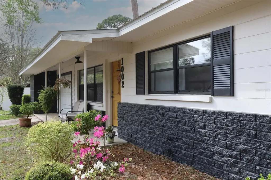 1002 NE 19th Place Gainesville FL 32609
