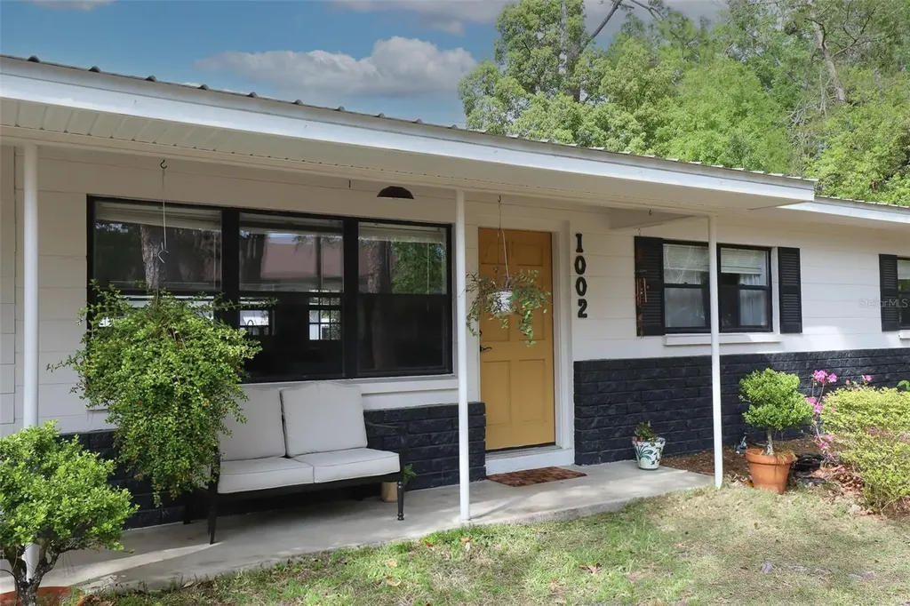 1002 NE 19th Place Gainesville FL 32609