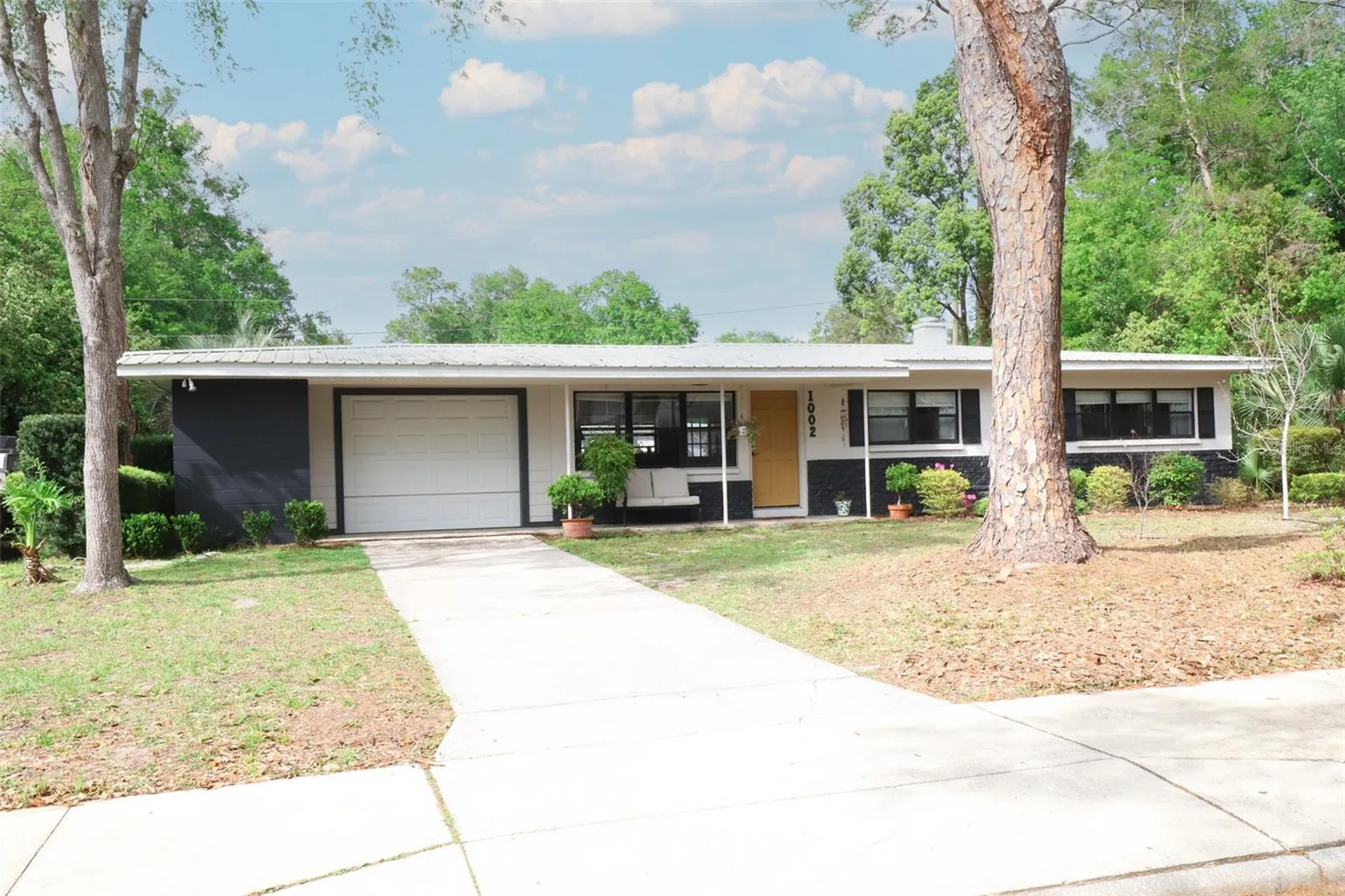 1002 NE 19th Place Gainesville FL 32609