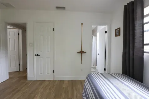 1002 NE 19th Place Gainesville FL 32609