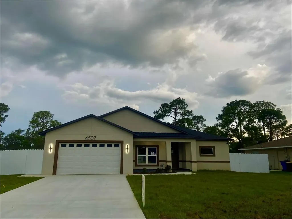4507 Ferrari Drive Sebring FL 33872