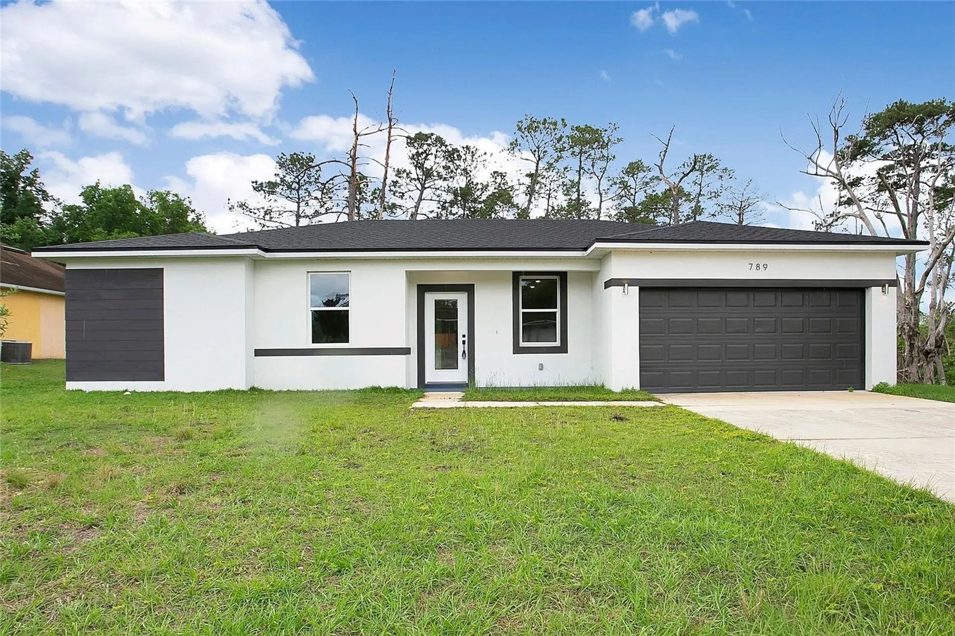 789 N Midland Drive Deltona FL 32725