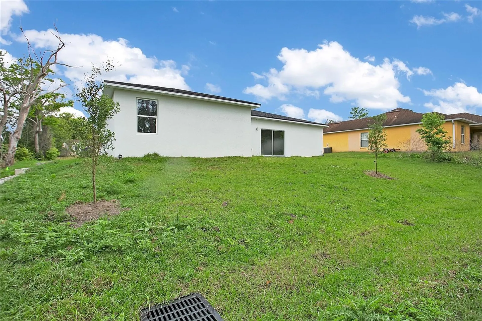 789 N Midland Drive Deltona FL 32725