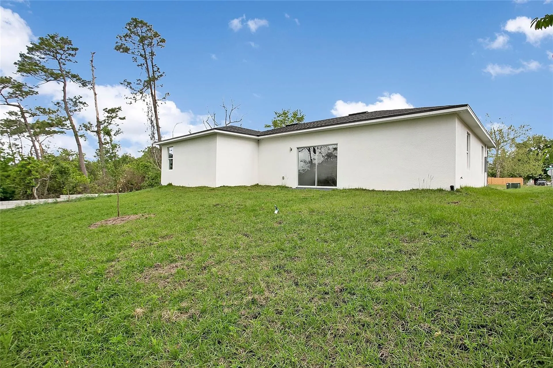 789 N Midland Drive Deltona FL 32725