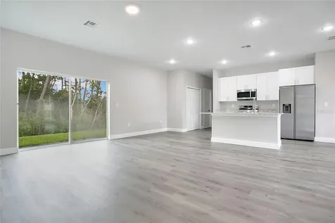 789 N Midland Drive Deltona FL 32725