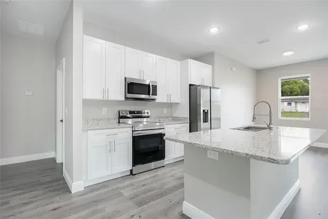 789 N Midland Drive Deltona FL 32725