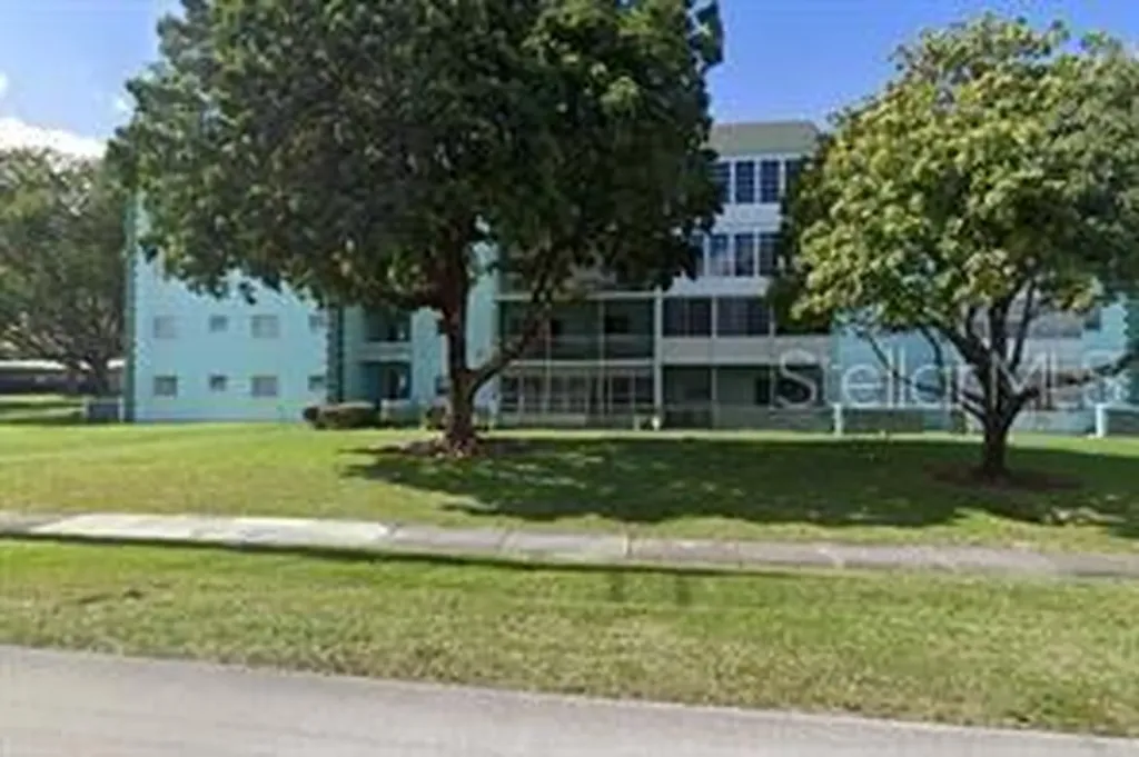 4141 NW 44th Avenue Lauderdale Lakes FL 33319