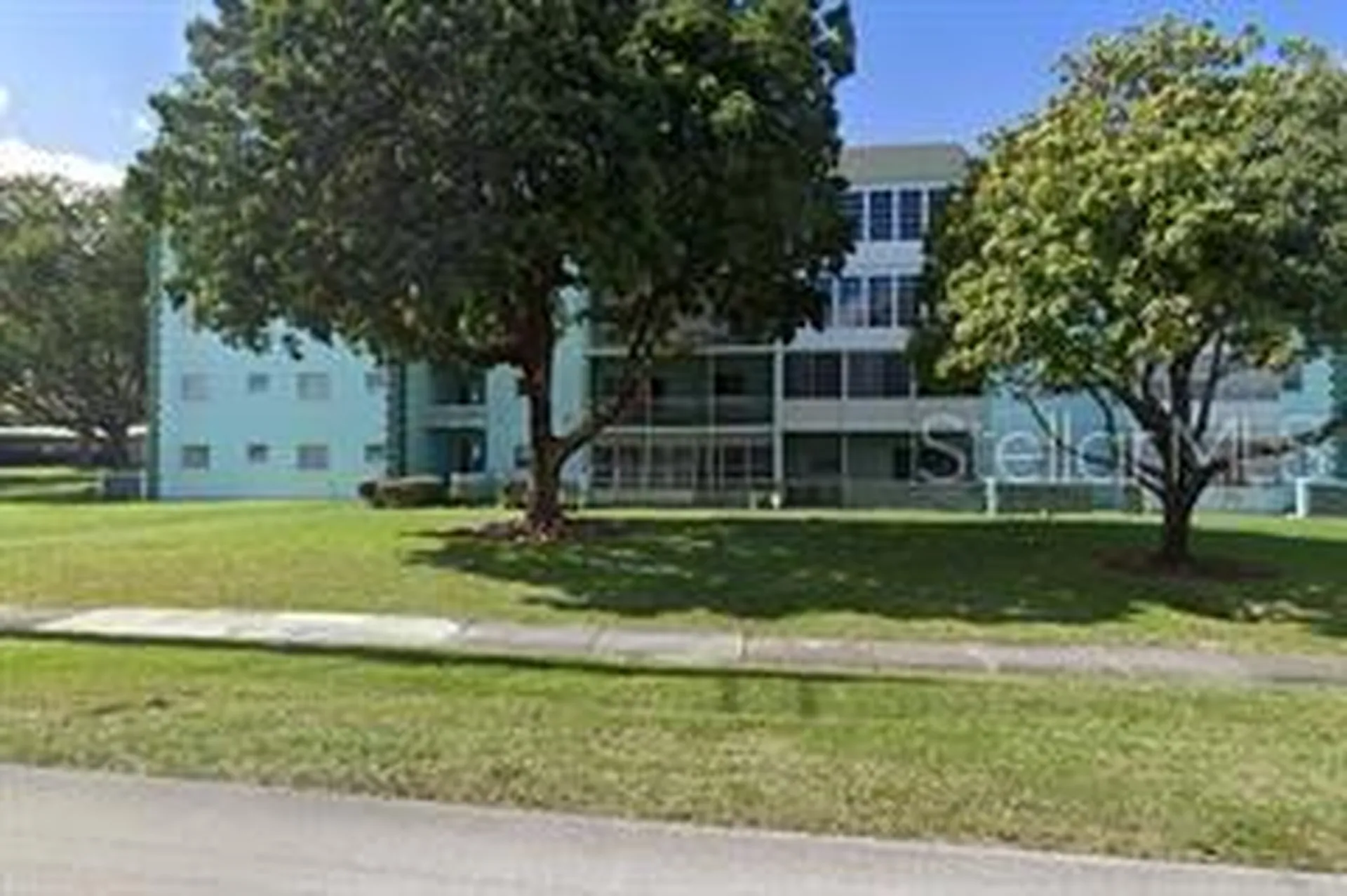 4141 NW 44th Avenue Lauderdale Lakes FL 33319