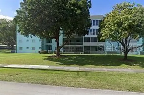 4141 NW 44th Avenue Lauderdale Lakes FL 33319