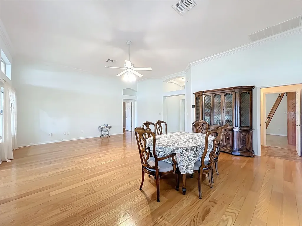 4822 Sawgrass Lake Circle Leesburg FL 34748