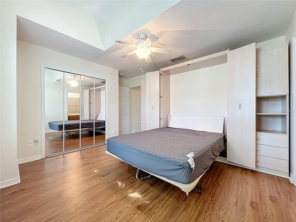 4822 Sawgrass Lake Circle Leesburg FL 34748