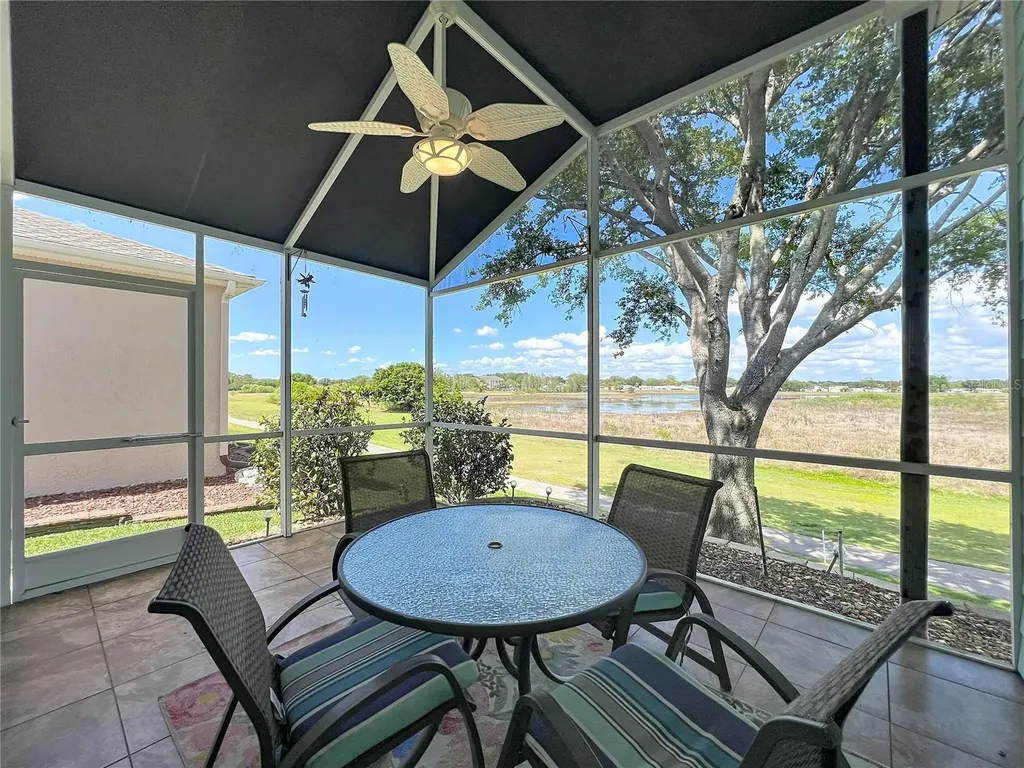 4822 Sawgrass Lake Circle Leesburg FL 34748