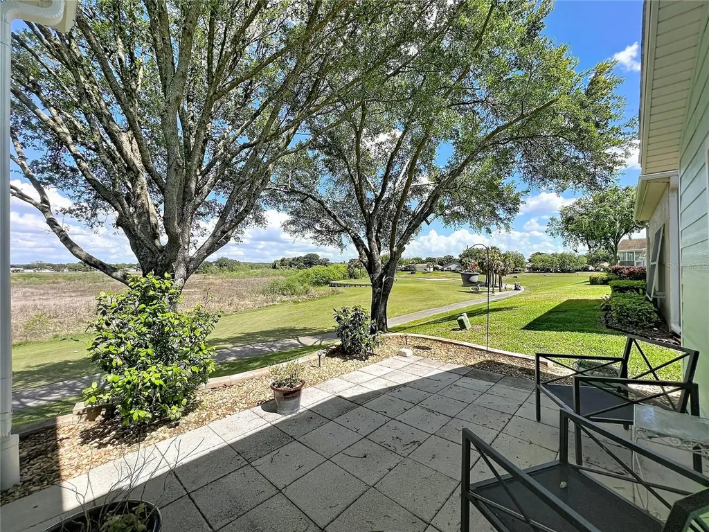 4822 Sawgrass Lake Circle Leesburg FL 34748