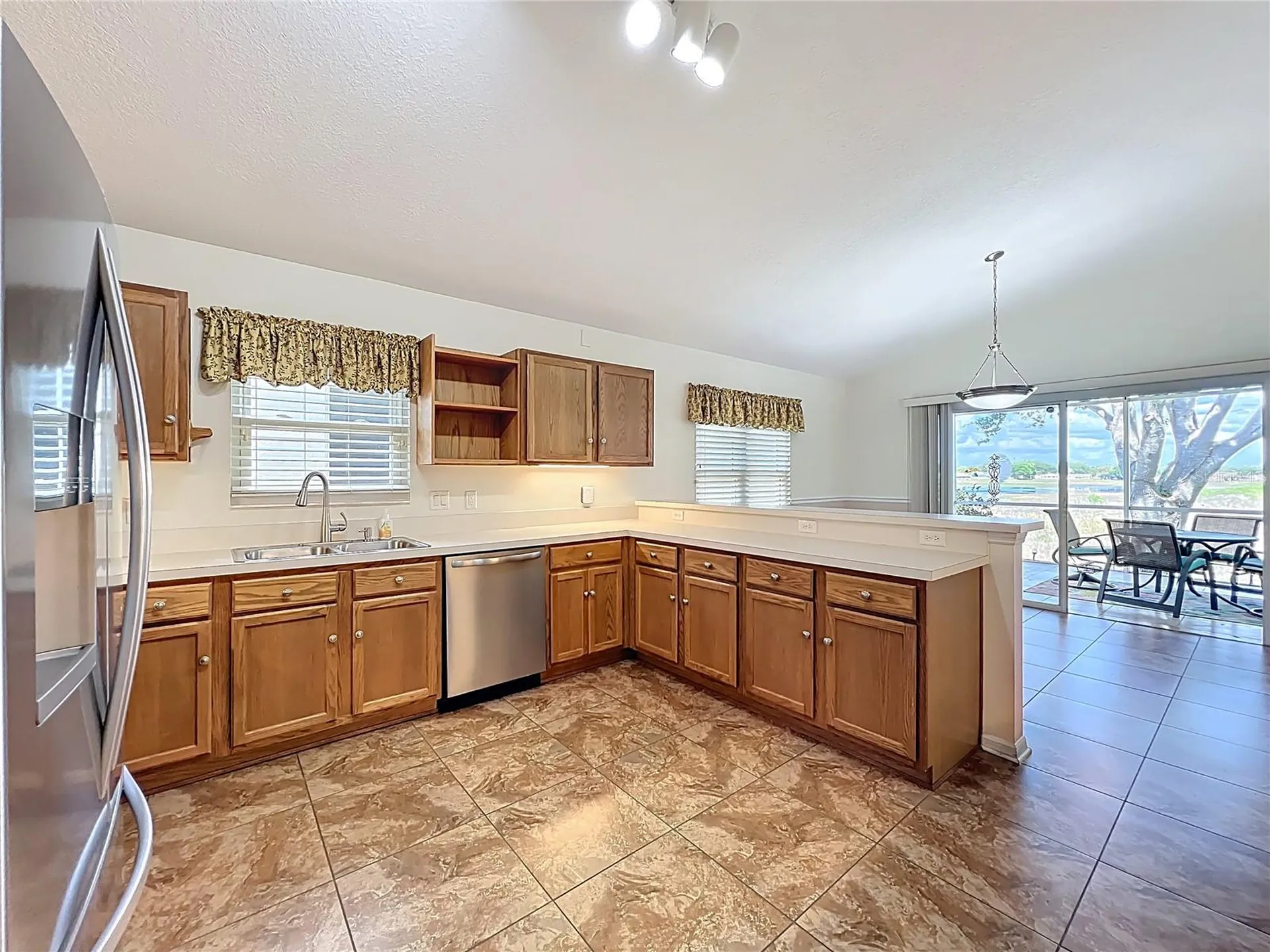 4822 Sawgrass Lake Circle Leesburg FL 34748