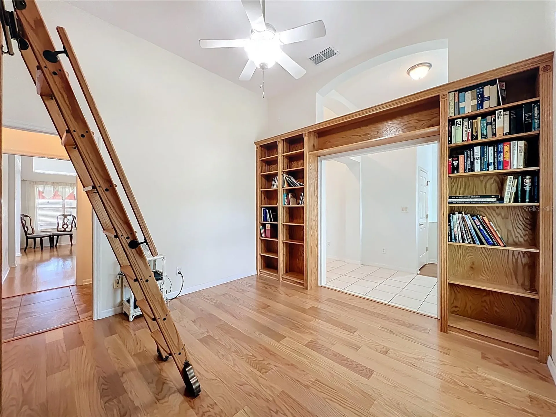 4822 Sawgrass Lake Circle Leesburg FL 34748