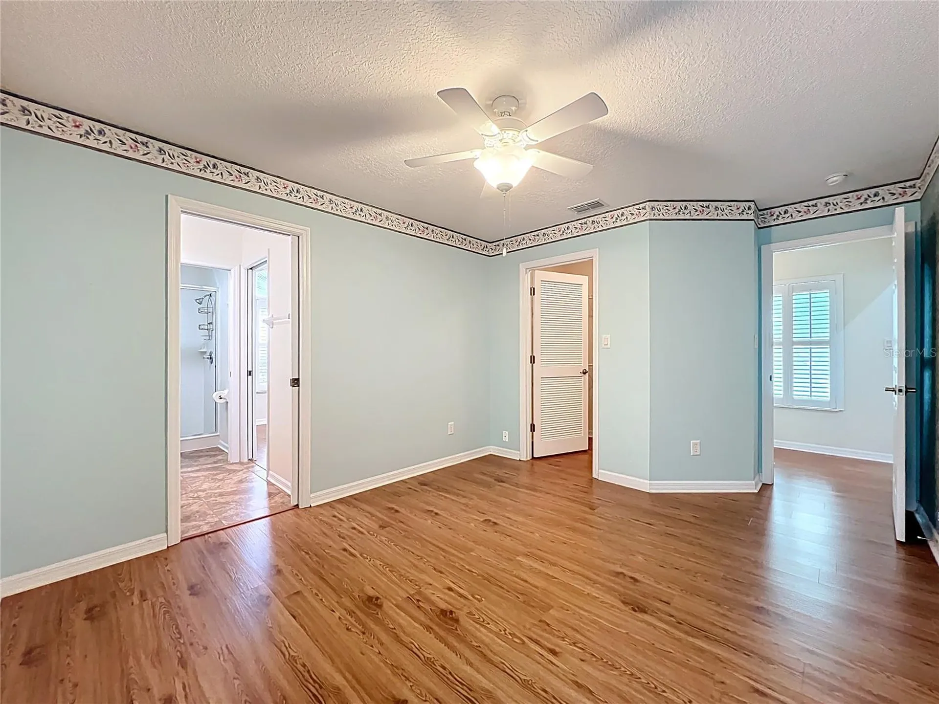 4822 Sawgrass Lake Circle Leesburg FL 34748
