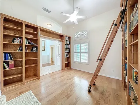 4822 Sawgrass Lake Circle Leesburg FL 34748