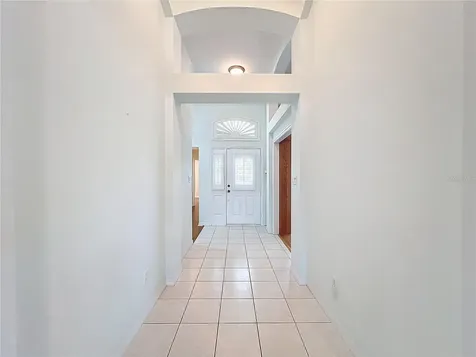 4822 Sawgrass Lake Circle Leesburg FL 34748