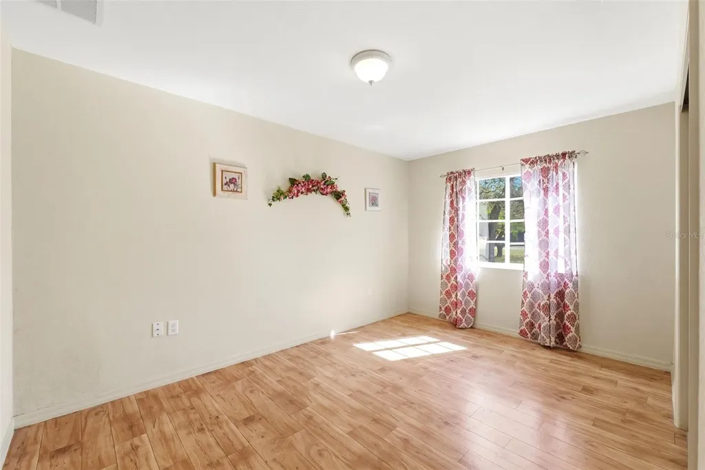 13039 Kittiwake Road Weeki Wachee FL 34614