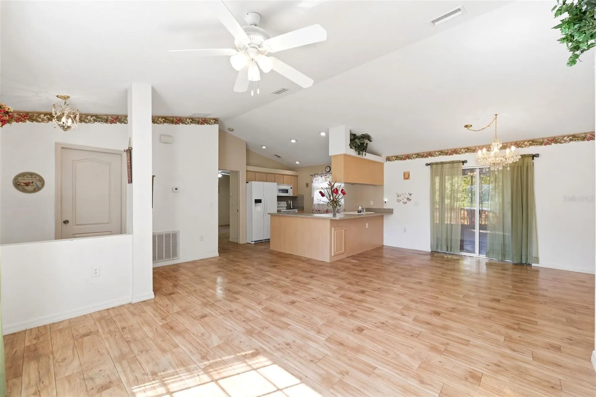 13039 Kittiwake Road Weeki Wachee FL 34614