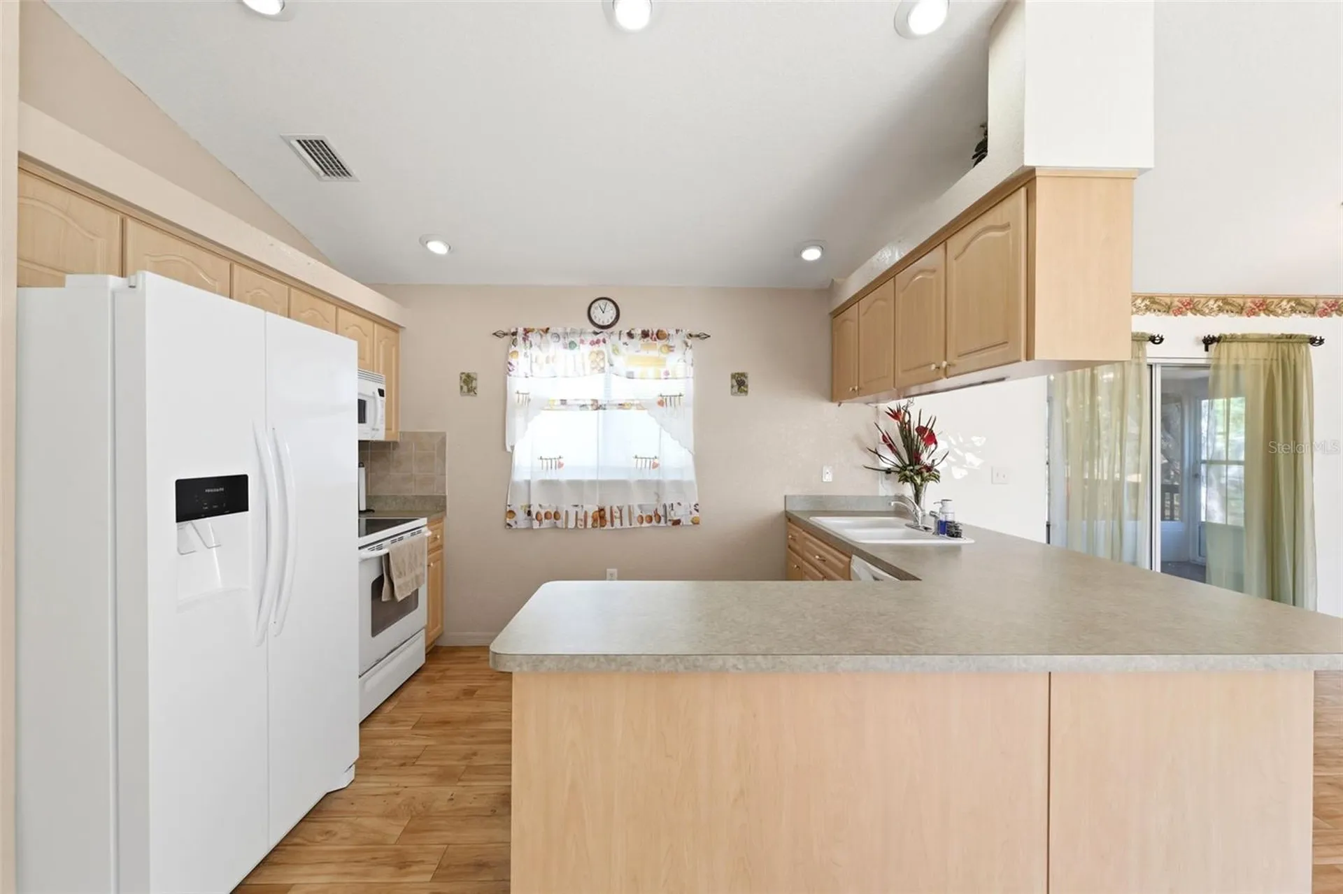 13039 Kittiwake Road Weeki Wachee FL 34614