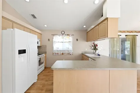 13039 Kittiwake Road Weeki Wachee FL 34614