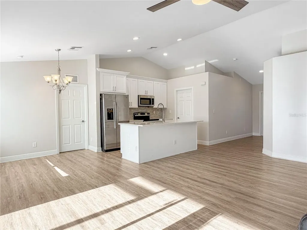629 NW 17th Place Cape Coral FL 33993