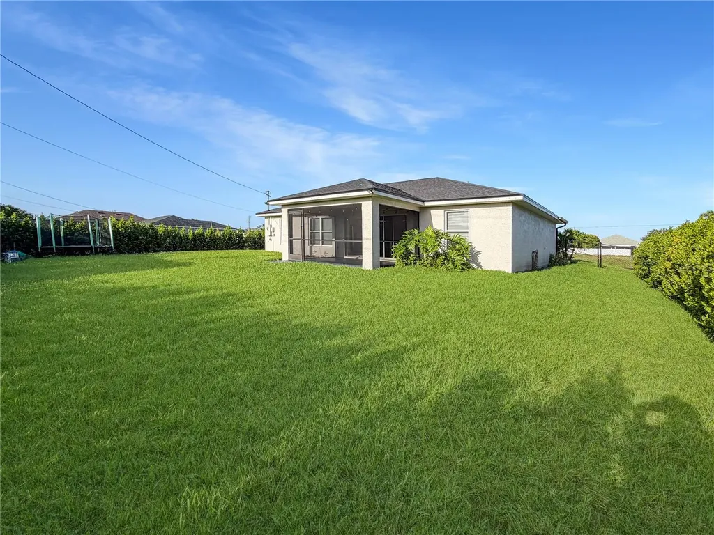 629 NW 17th Place Cape Coral FL 33993
