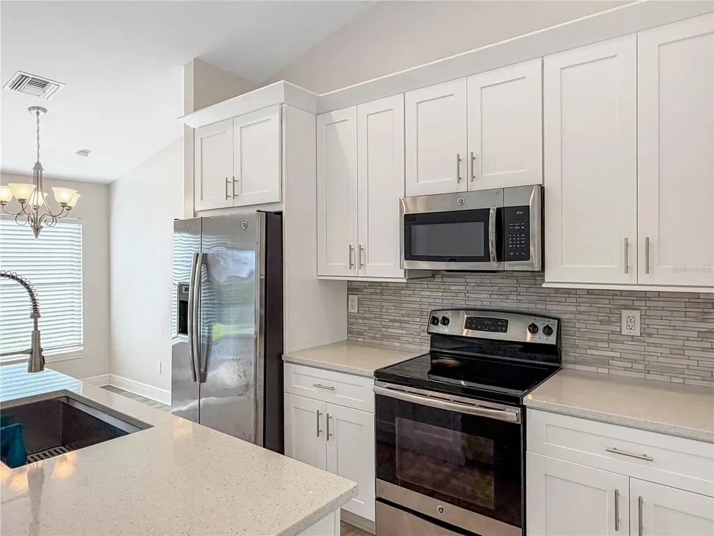 629 NW 17th Place Cape Coral FL 33993