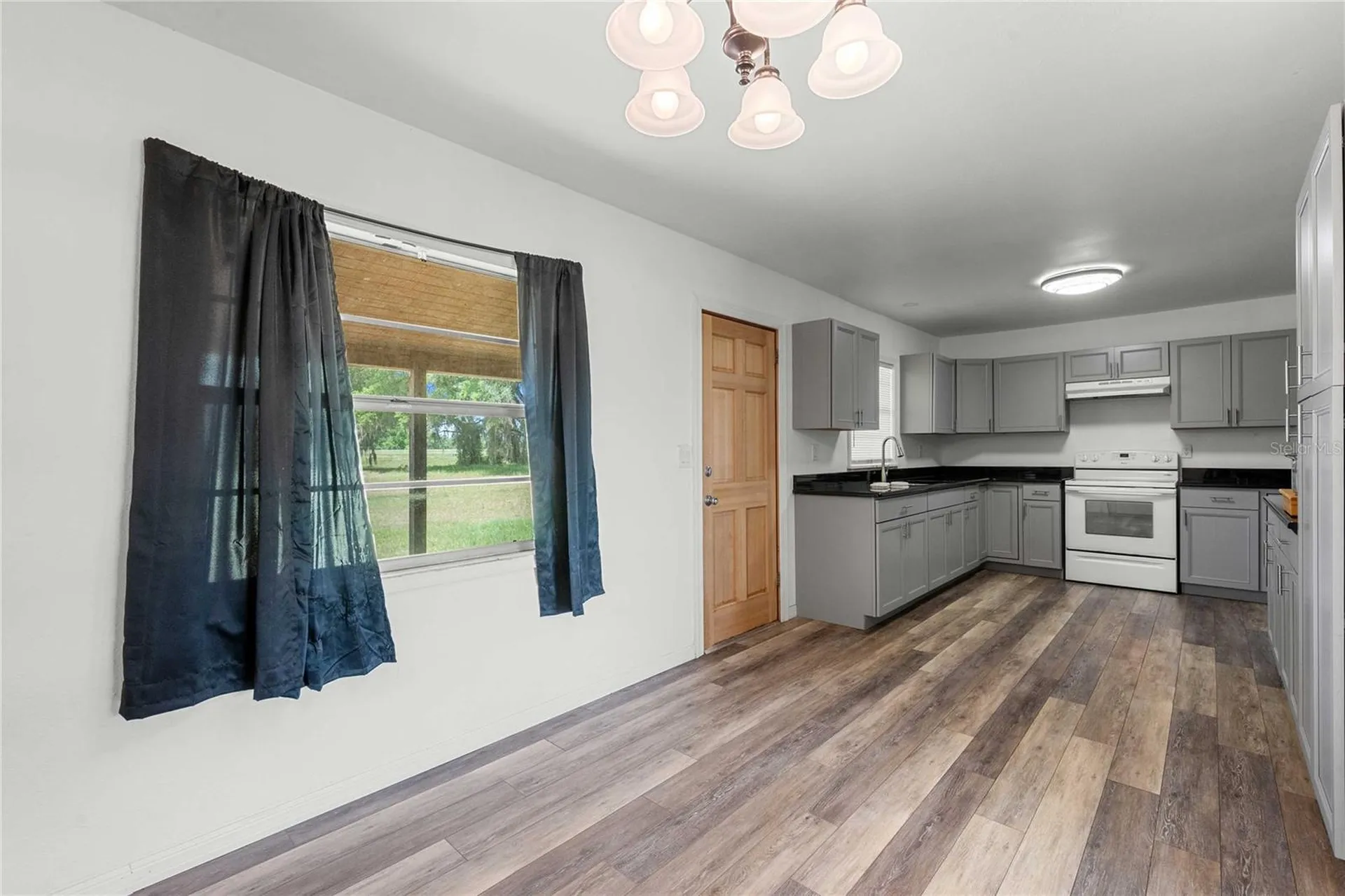 14024 Cr 757 Webster FL 33597