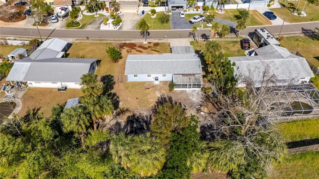 660 Flamingo Drive Apollo Beach FL 33572